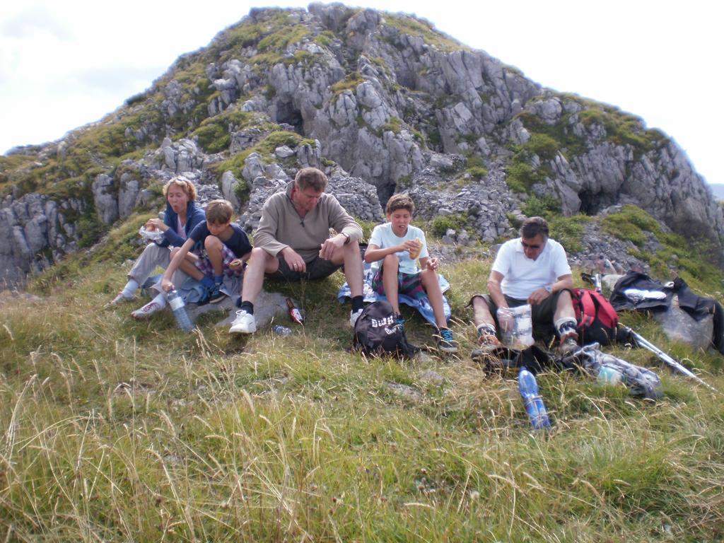 Pension Leyrer Kotschach-Mauthen Екстериор снимка